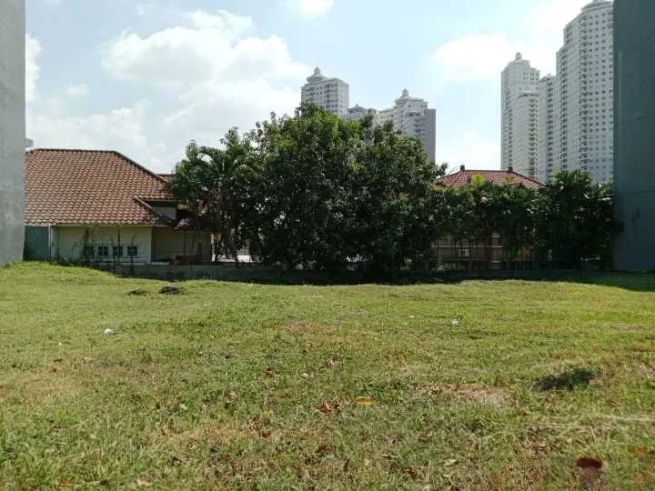 Disewakan Tanah Kavling Strategis di Pakuwon Square Surabaya Barat - Thumbnail 2