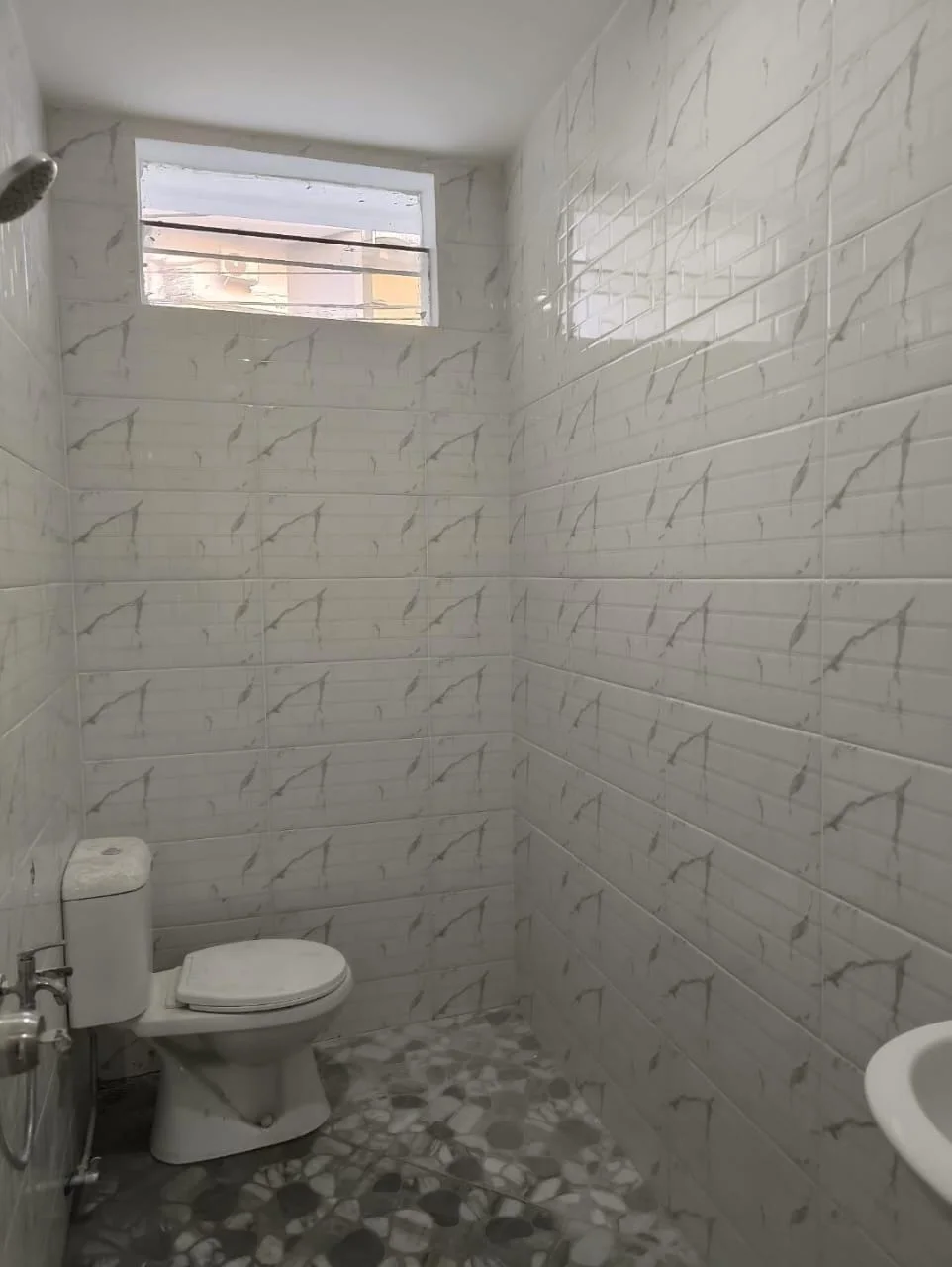 Dijual Murah Rumah Bagus Split Level Semolowaru Selatan Surabaya Timur - Thumbnail 5