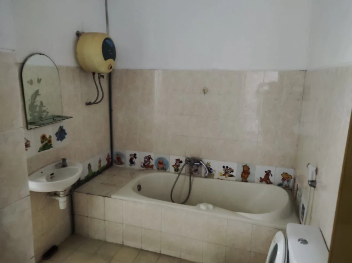 Dijual Rumah Kantor Lokasi Strategis di Rungkut Makmur Square Surabaya Timur - Thumbnail 4