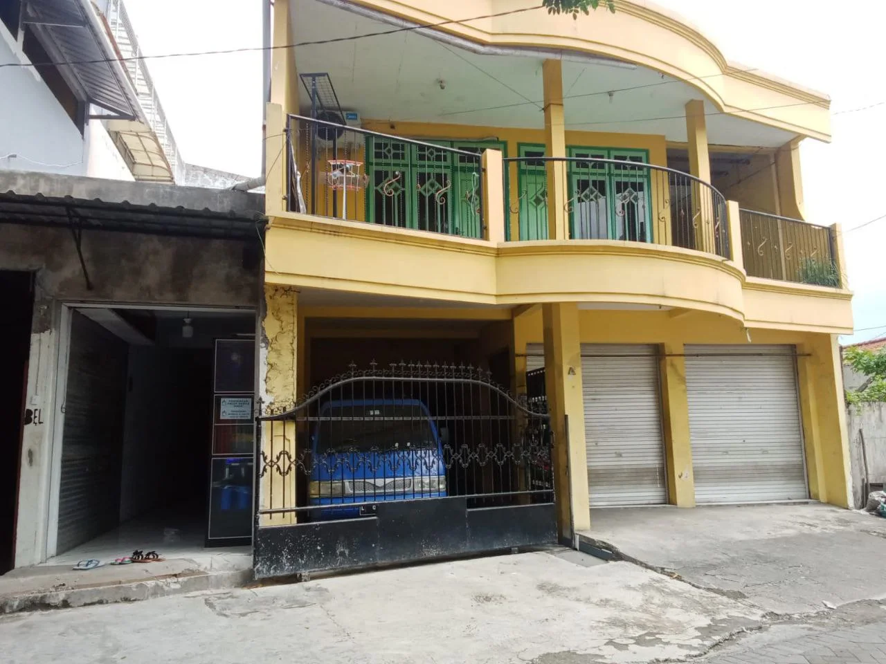 Dijual Rumah dan Kos Luas di Dukuh Pakis Surabaya Selatan