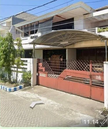 Dijual Rumah Hitung Tanah di Dharmahusada Indah Barat Surabaya Timu