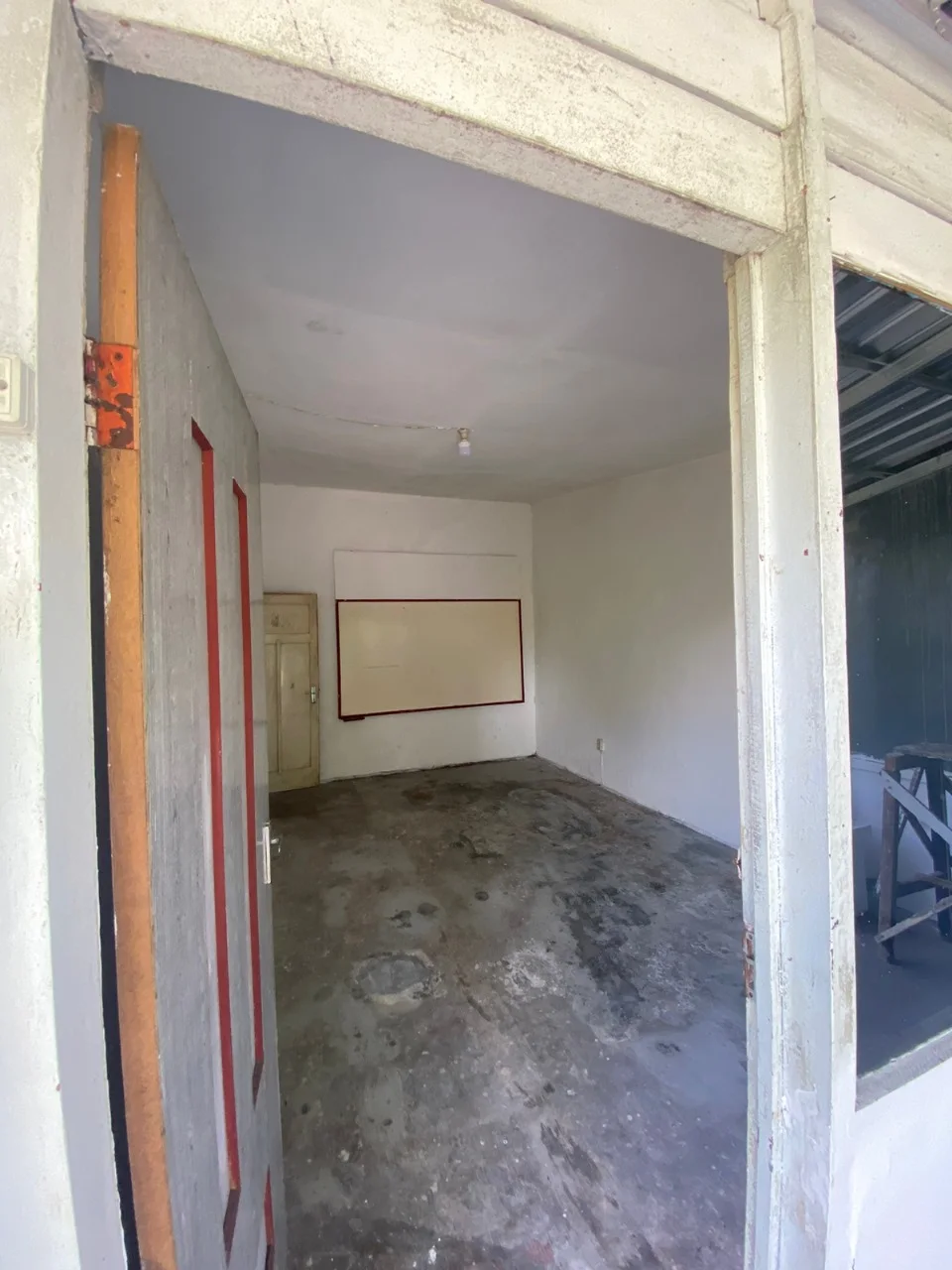 Dijual Rumah Asri Sejuk di Jalan Mahakam Malang Jawa Timur - Thumbnail 4