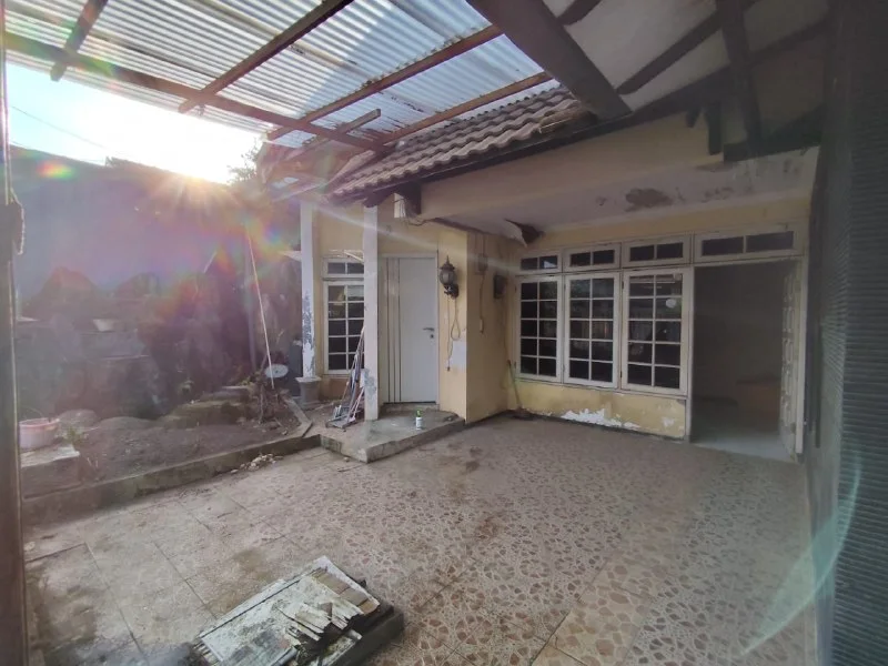 Dijual Rumah Strategis di Taman Pondok Indah Surabaya Barat - Thumbnail 3