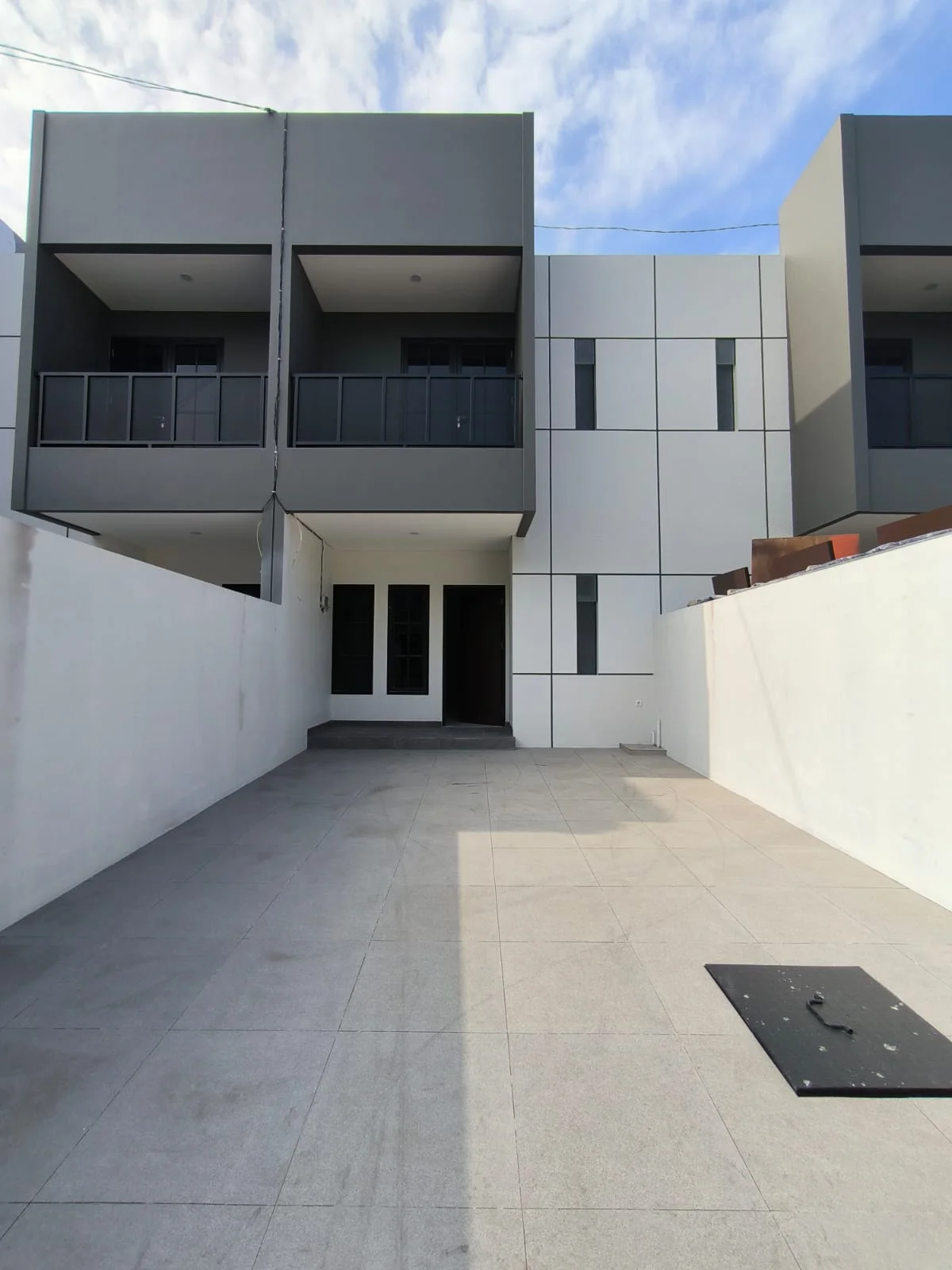 Jual Rumah Baru Gress Lebak Arum Surabaya Timur