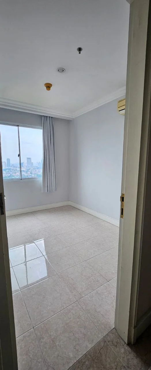 Disewakan Apartemen Bagus di Grand ITC Permata Hijau Mewah Jakarta Selatan - Thumbnail 3