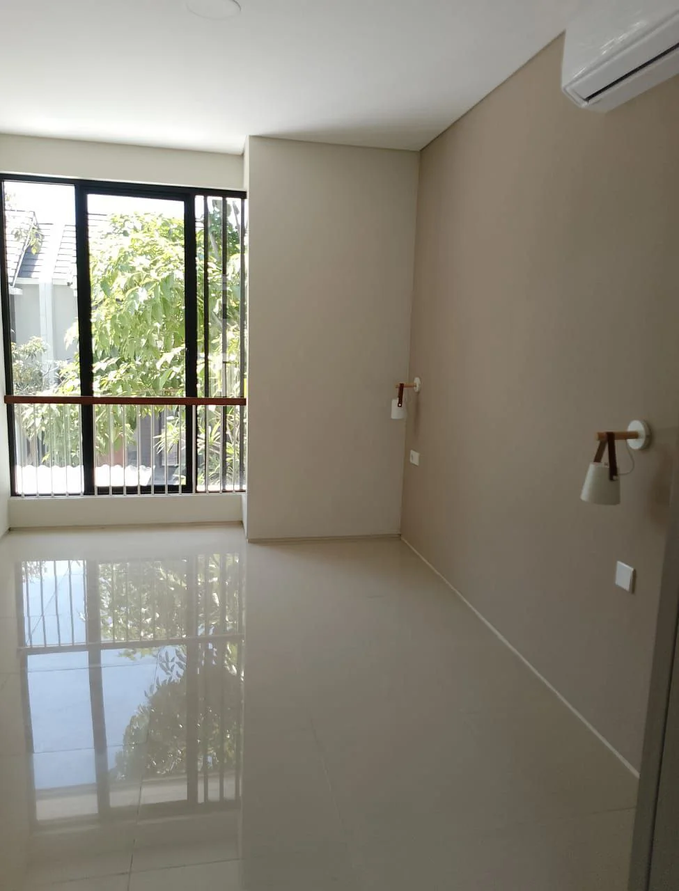 Dijual Rumah Siap Huni Northwest Citraland Surabaya Barat - Thumbnail 2