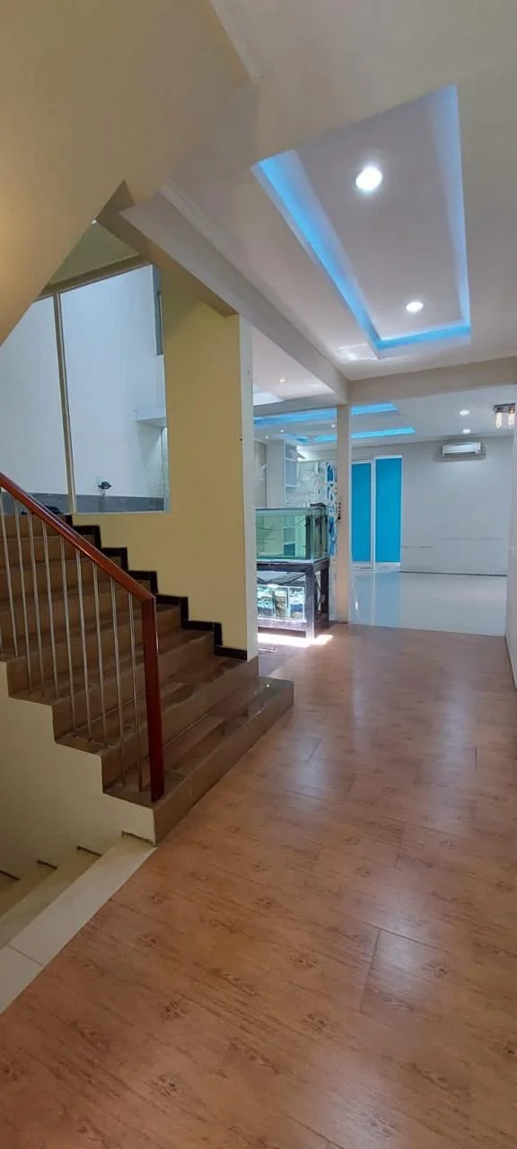 Dijual/Disewakan Rumah Mewah di Citraland Grand Eastwood Surabaya Barat - Thumbnail 3