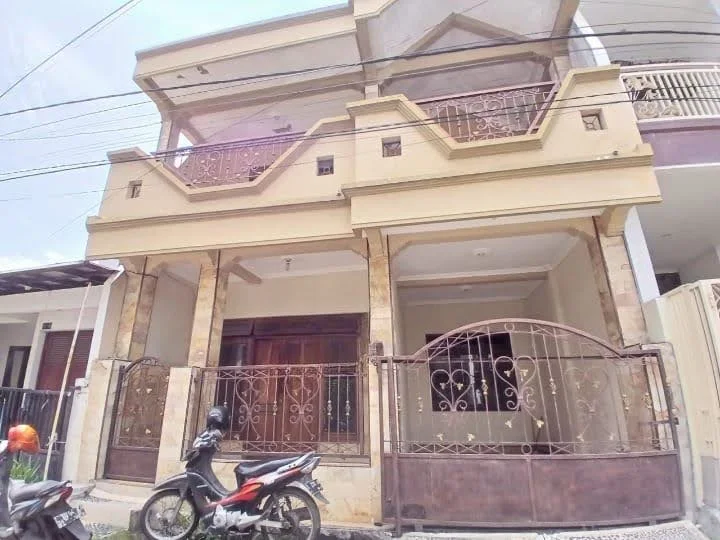 Dijual murah rumah siap huni di Taman Pondok Indah Wiyung, Surabaya Barat