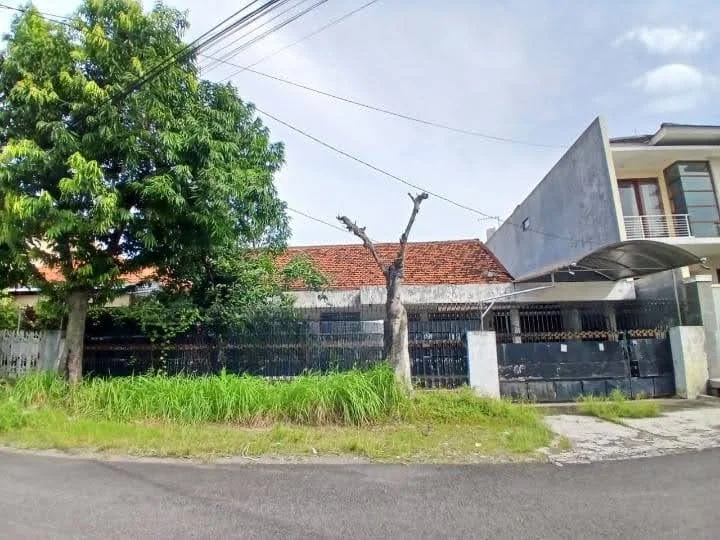 Dijual rumah harga hitung tanah (bonus bangunan) di Pakis Tirtosari, Surabaya Barat