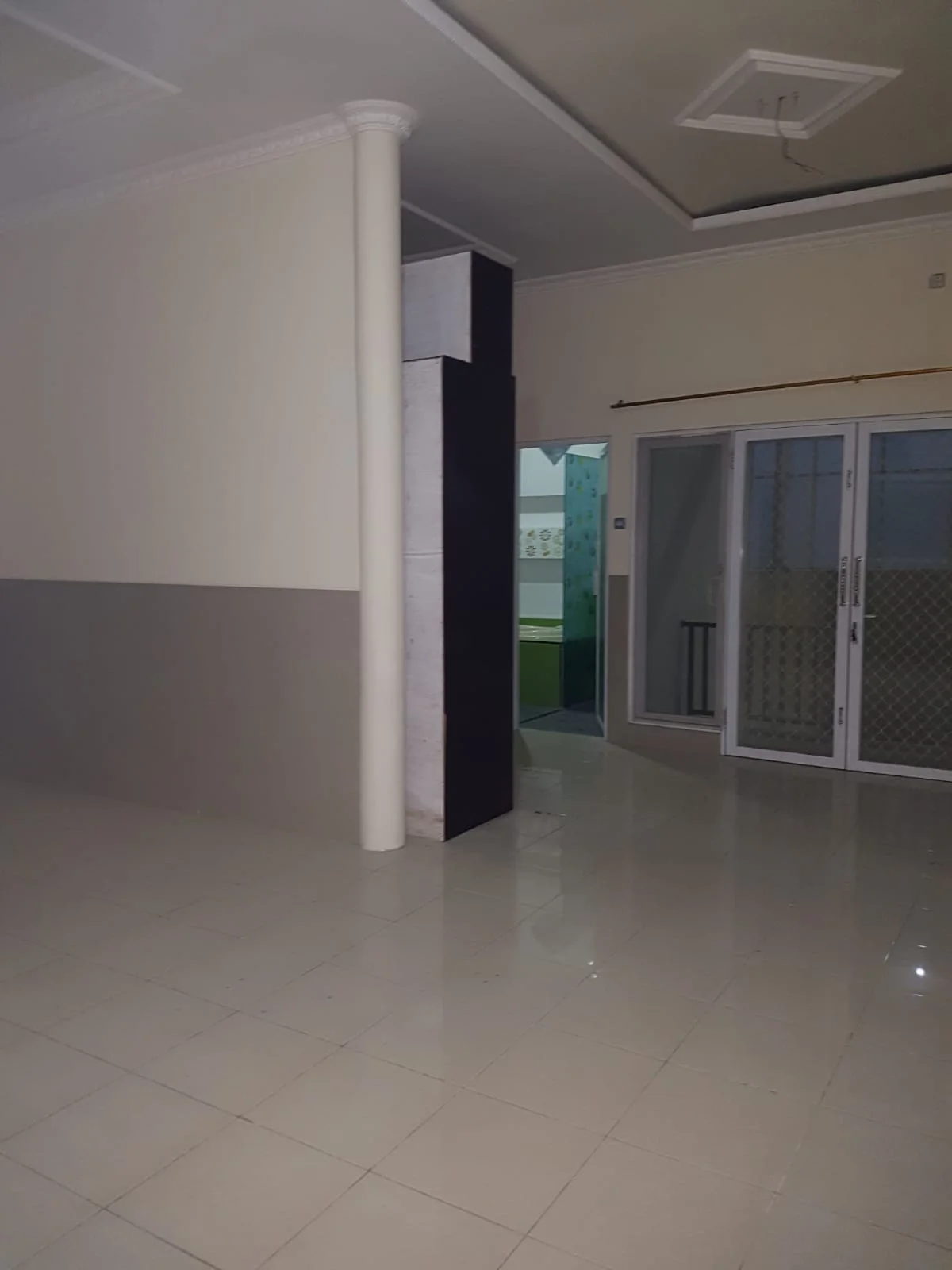 Dijual / Sewa Rumah Minimalis 2 Lantai Woodland Citraland Surabaya Barat - Thumbnail 4