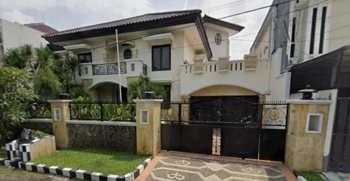Jual Rumah Mewah 2 Lantai Margorejo Indah Surabaya Selatan