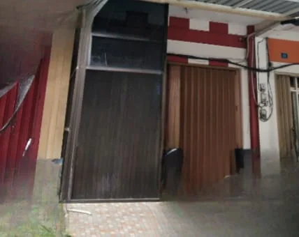 Disewakan Ruko Siap Untuk Usaha Lokasi Strategis di Panjang Jiwo Surabaya Timur - Image 1