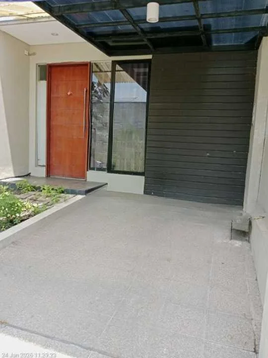Dijual rumah di kawasan Northwest Hill Citraland Surabaya Barat