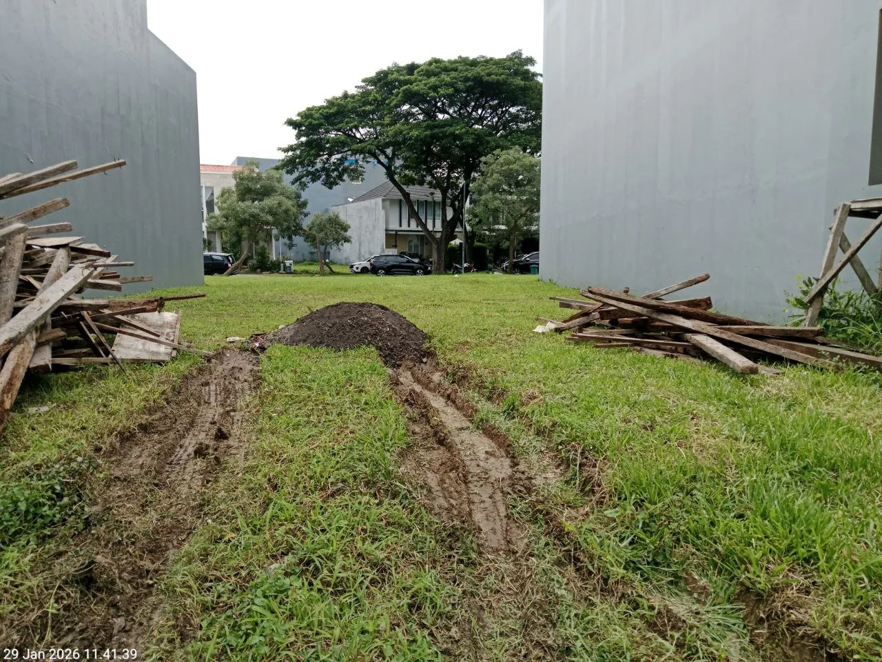 Dijual Kavling Strategis di Woodland Citraland Surabaya Barat