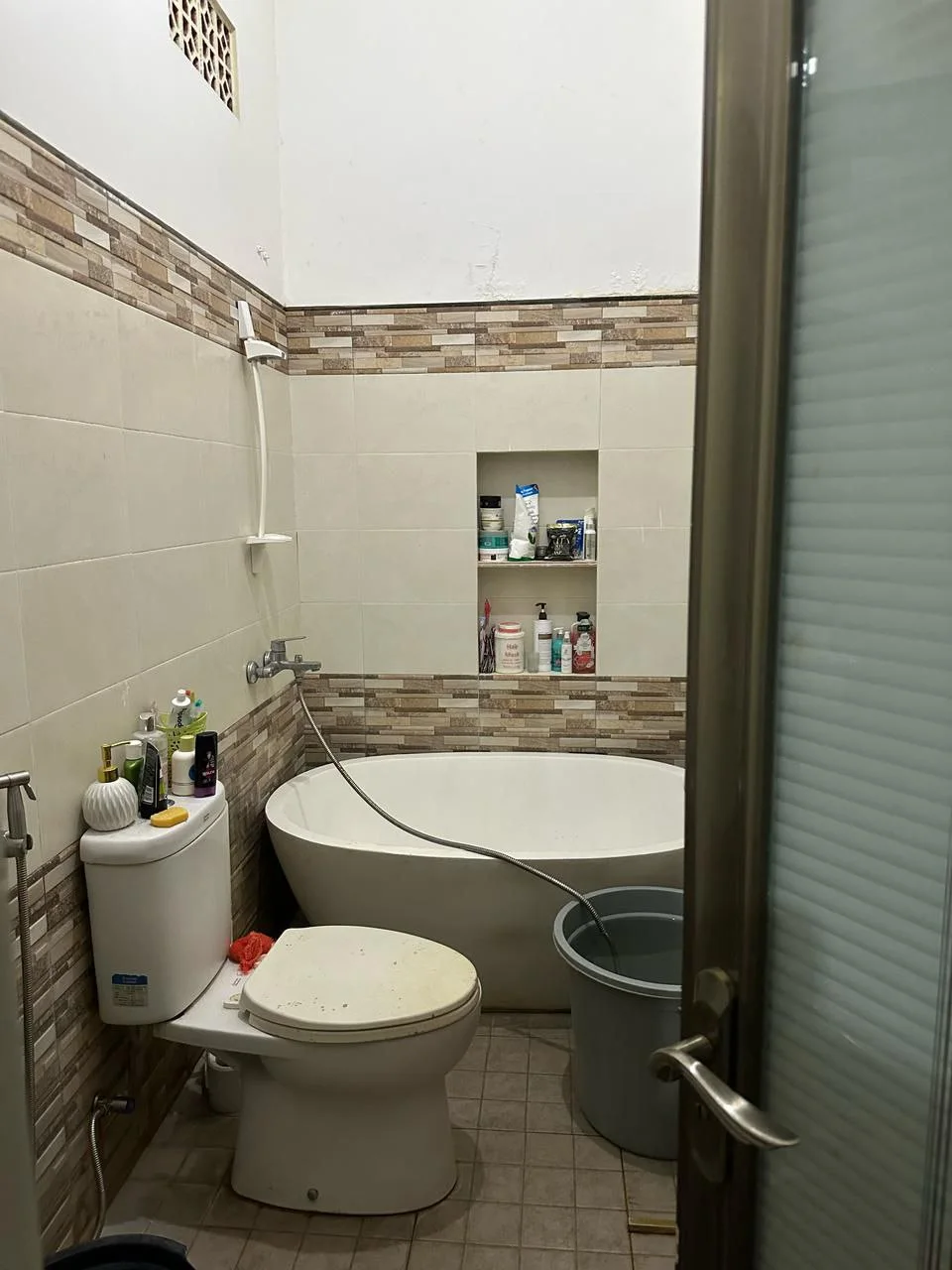 Dijual Rumah Siap Huni 1 Lantai di Kebraon Manis Utara Surabaya Selatan - Thumbnail 6