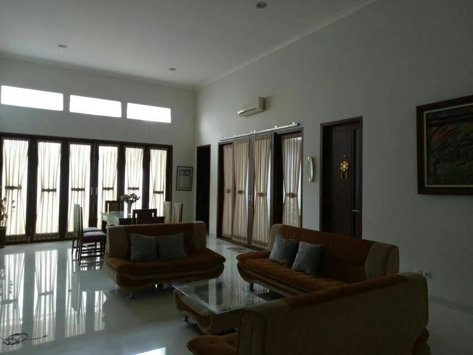Dijual Rumah Luas Siap Huni di Graha Kencana Selatan Malang