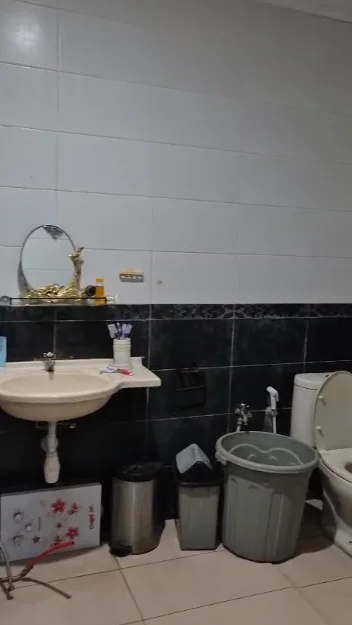 Dijual Rumah 2 Lantai Strategis di Babatan Pratama Surabaya Barat - Thumbnail 3