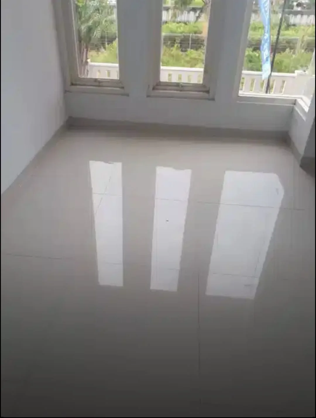 Dijual Rumah 2 Lantai Siap Huni Wisata Semanggi Surabaya Timur - Thumbnail 3