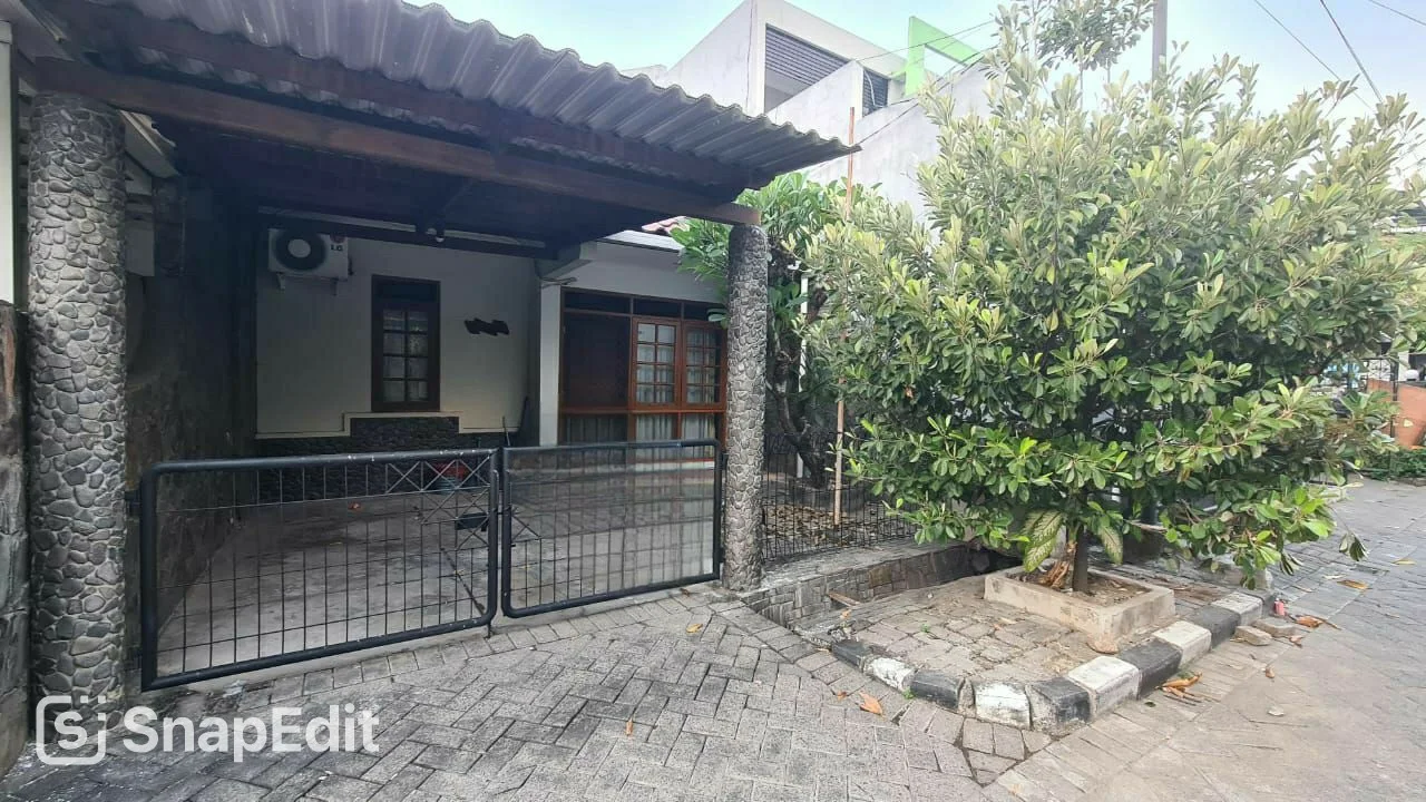 Dijual Rumah Siap Huni Babatan Pratama Wiyung Surabaya Barat - Image 1