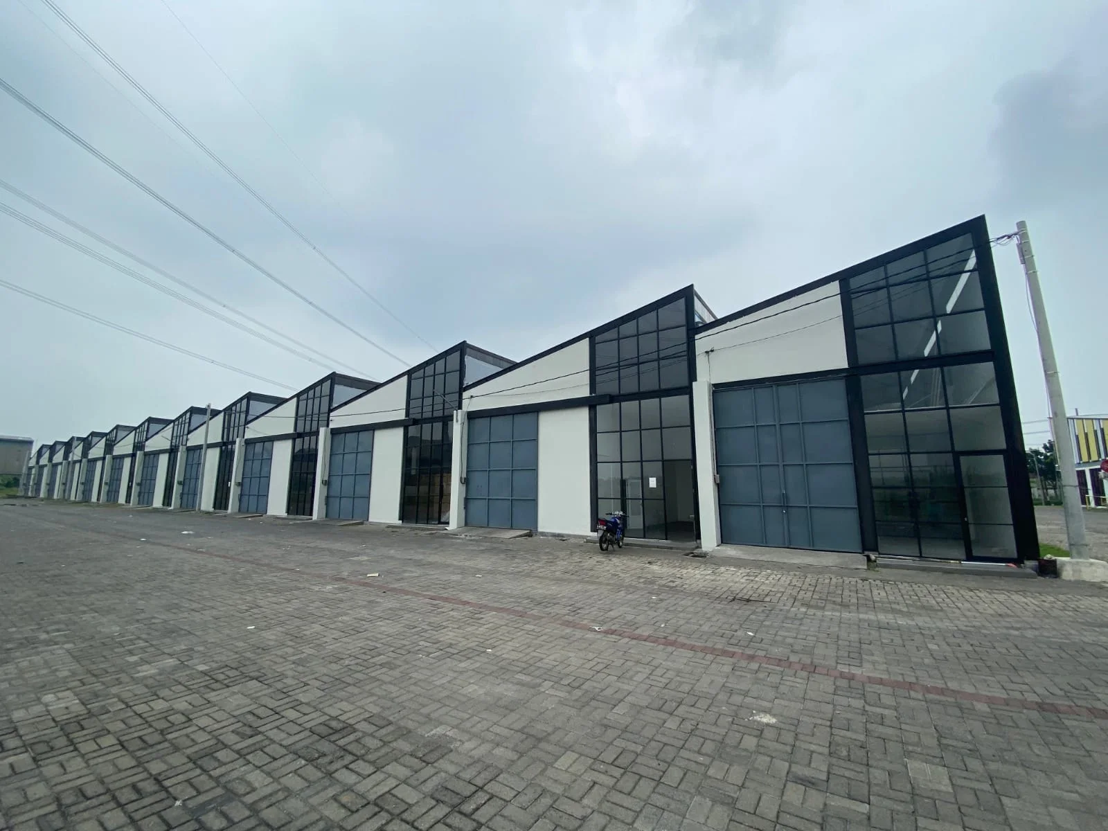 Dijual Gudang Modern Kawasan Industri di Business Park Ngoro Mojokerto - Thumbnail 2