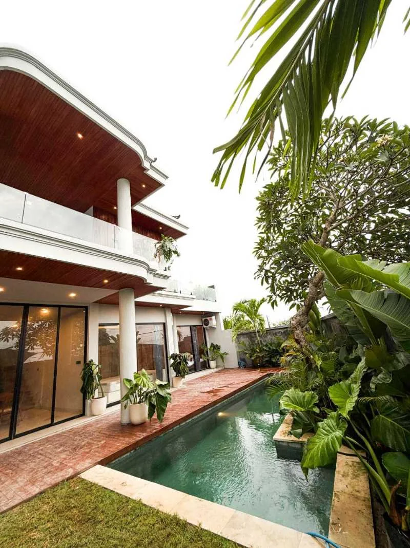 Disewakan Villa dan Ruko Mewah Strategis di Tabanan Bali