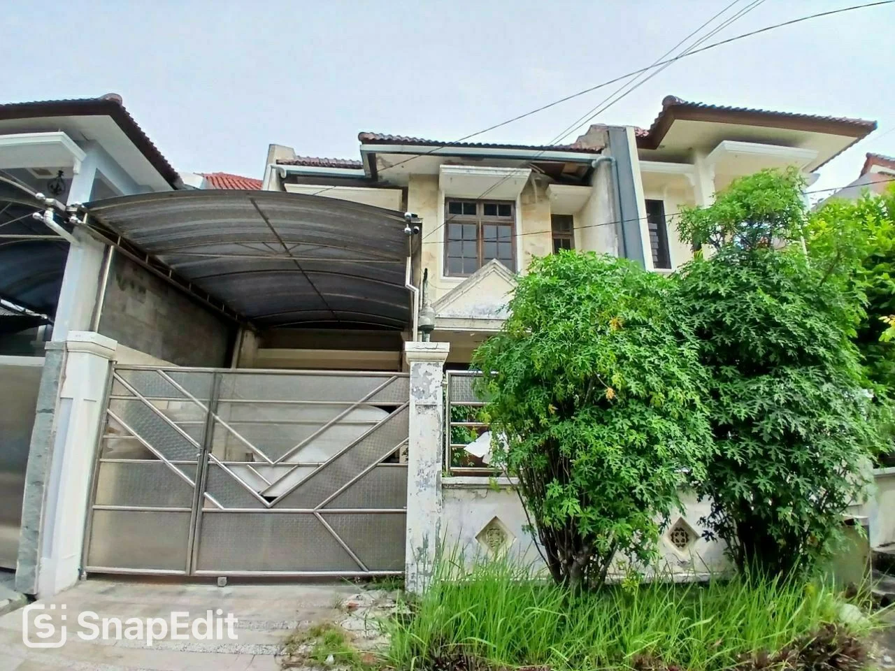 Dijual Rumah Siap Huni di Taman Pondok Indah Wiyung Surabaya Barat - Image 1