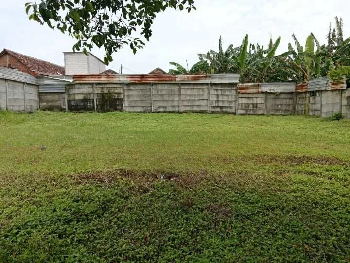 Dijual tanah kavling siap bangun yang berlokasi di kawasan premium Citraland Woodland Surabaya Barat