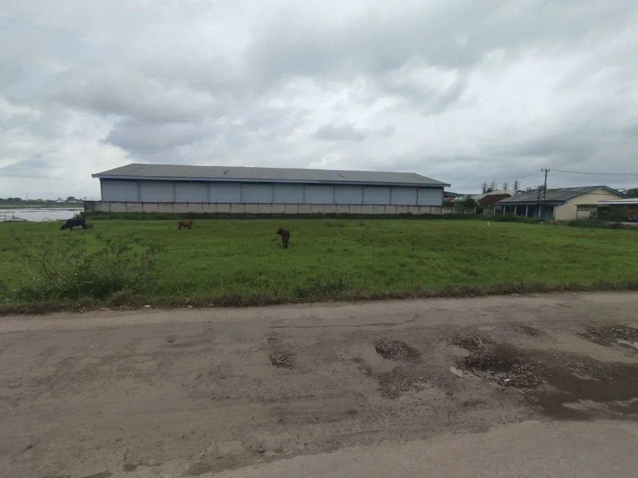 Dijual Tanah Luas Strategis di Kendal Sindang Panon Tangerang - Thumbnail 2