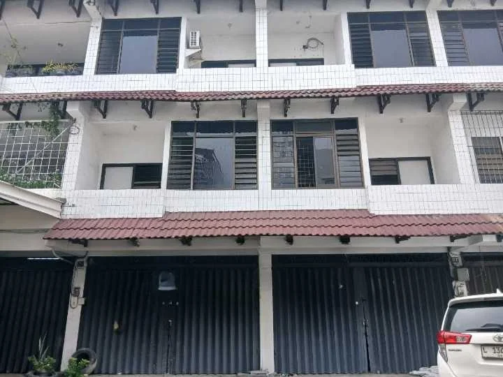 Dijual Ruko Strategis Kapas Kampung Surabaya Timur