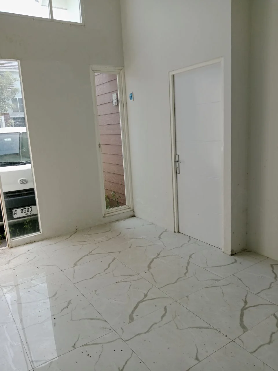 Dijual Rumah Minimalis di Wilayah Jade Hamlet Menganti Gresik - Thumbnail 5
