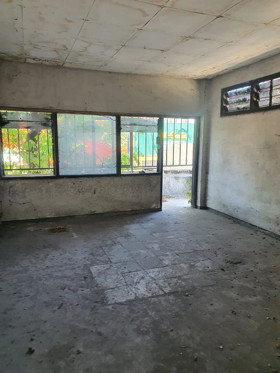 Dijual/Disewakan Ruko Komersial Strategis di Kawasan Gemblongan Surabaya Pusat - Thumbnail 9