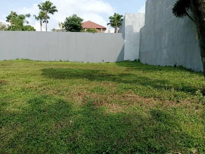 Dijual tanah perumahan dengan spesifikasi unggulan di kawasan elit Bukit Golf, Citraland Surabaya Barat