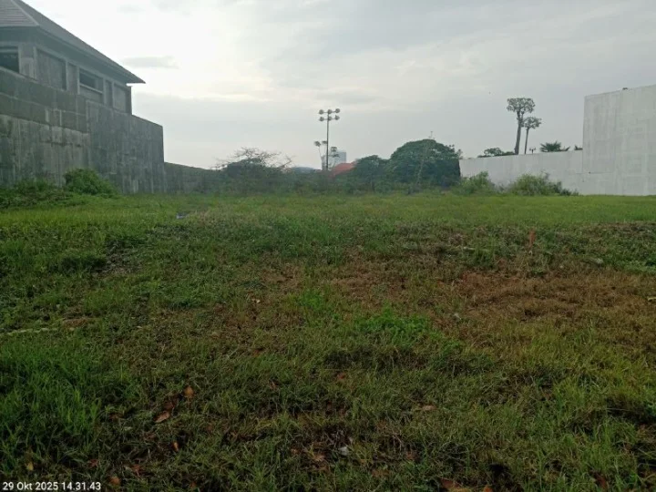 Dijual Tanah Kavling Luas Lokasi di kawasan Galeria Golf Citraland Surabaya Barat