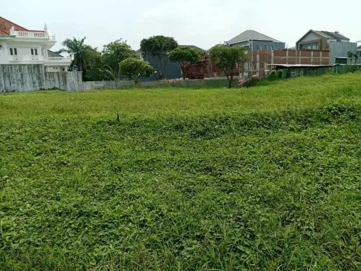 Dijual tanah perumahan hook yang berlokasi di kawasan Citraland Galeria Golf, Surabaya Barat