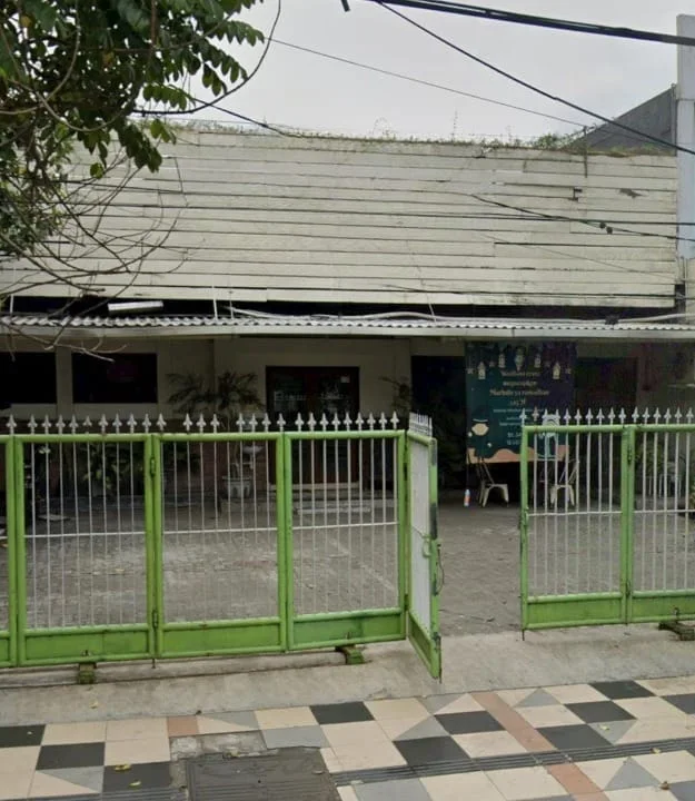 Disewakan Rumah Usaha Komersial Raya Jemursari Lokasi Strategis Surabaya Selatan - Thumbnail 5