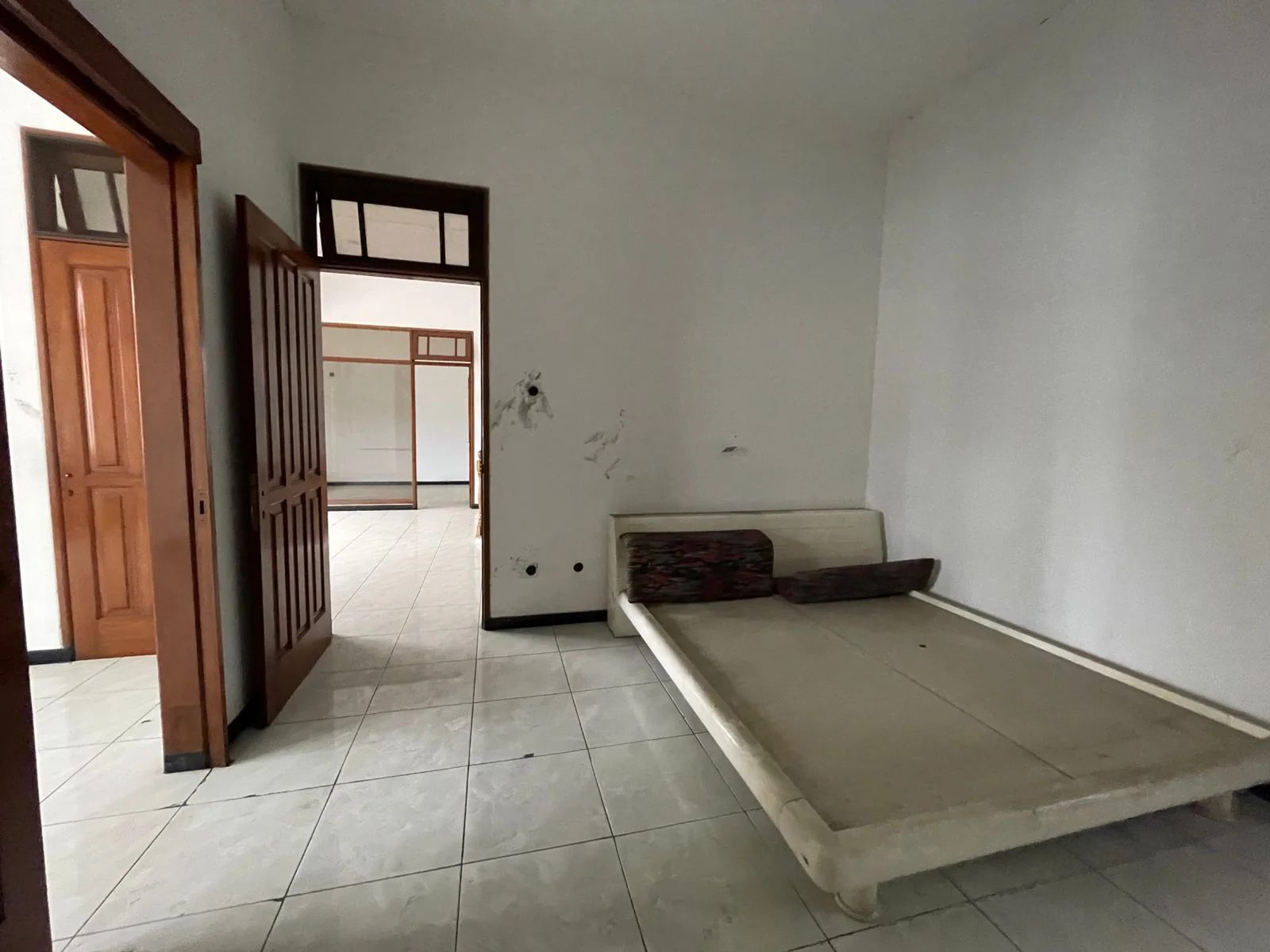 Dijual Rumah Mewah 2 Lantai di Raya Margorejo Surabaya Selatan - Thumbnail 5
