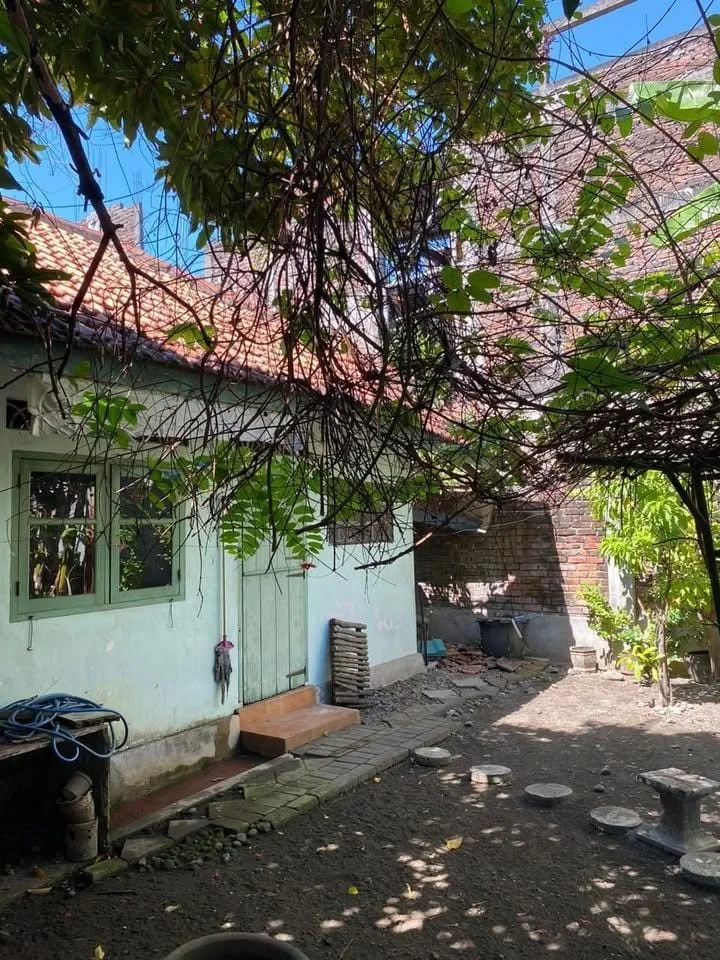 Jual Rumah Hitung Tanah Dinoyo Tangsi Surabaya