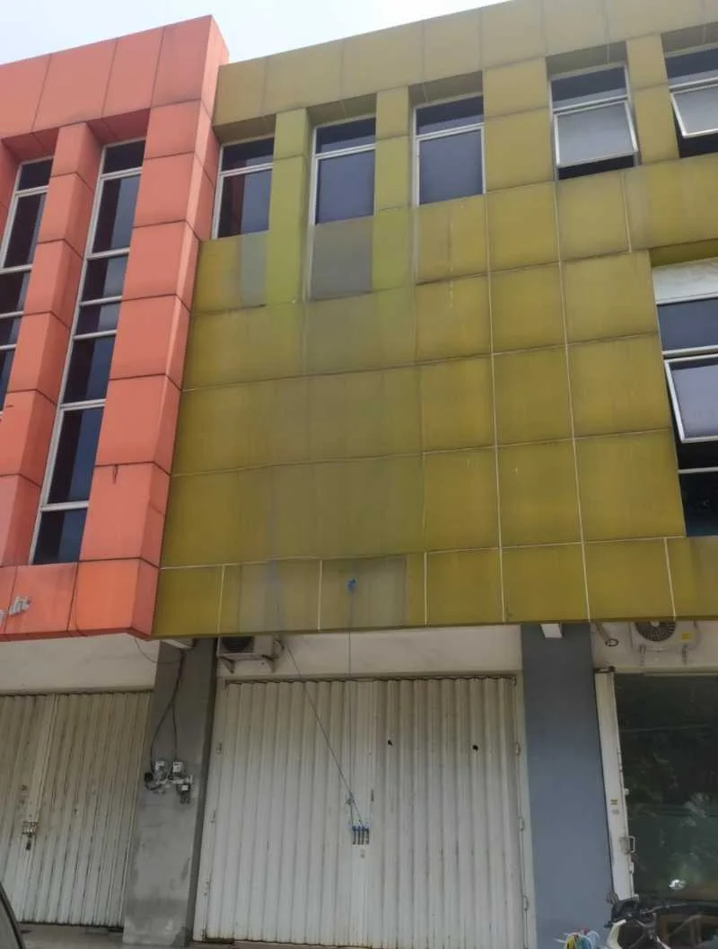 Dijual ruko di IR. Soekarno surabaya timur