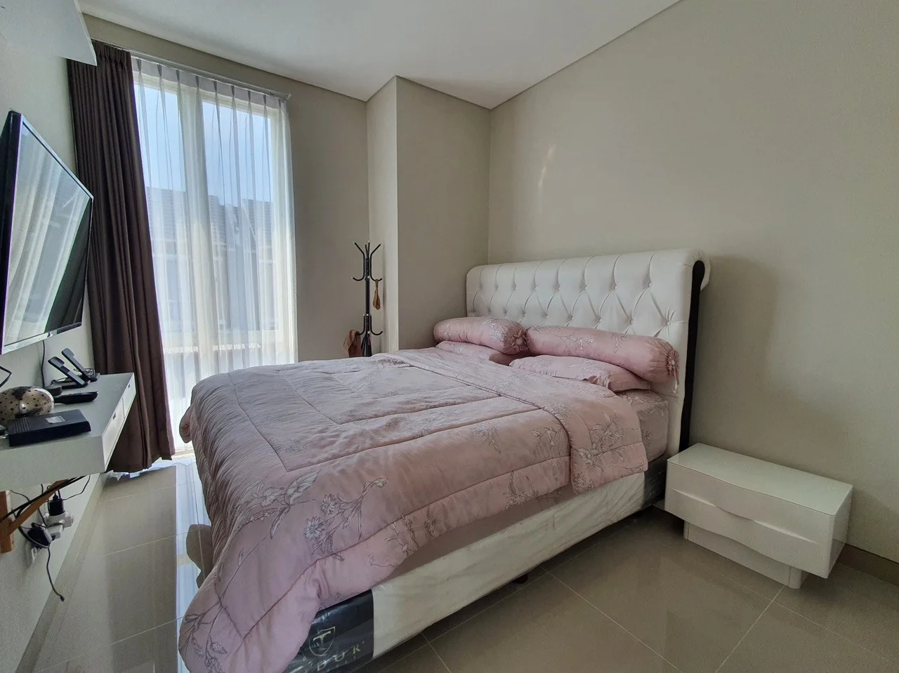 Dijual Rumah Hadap Utara di Greenlake Tipe Calathea Citraland Surabaya Barat - Thumbnail 4