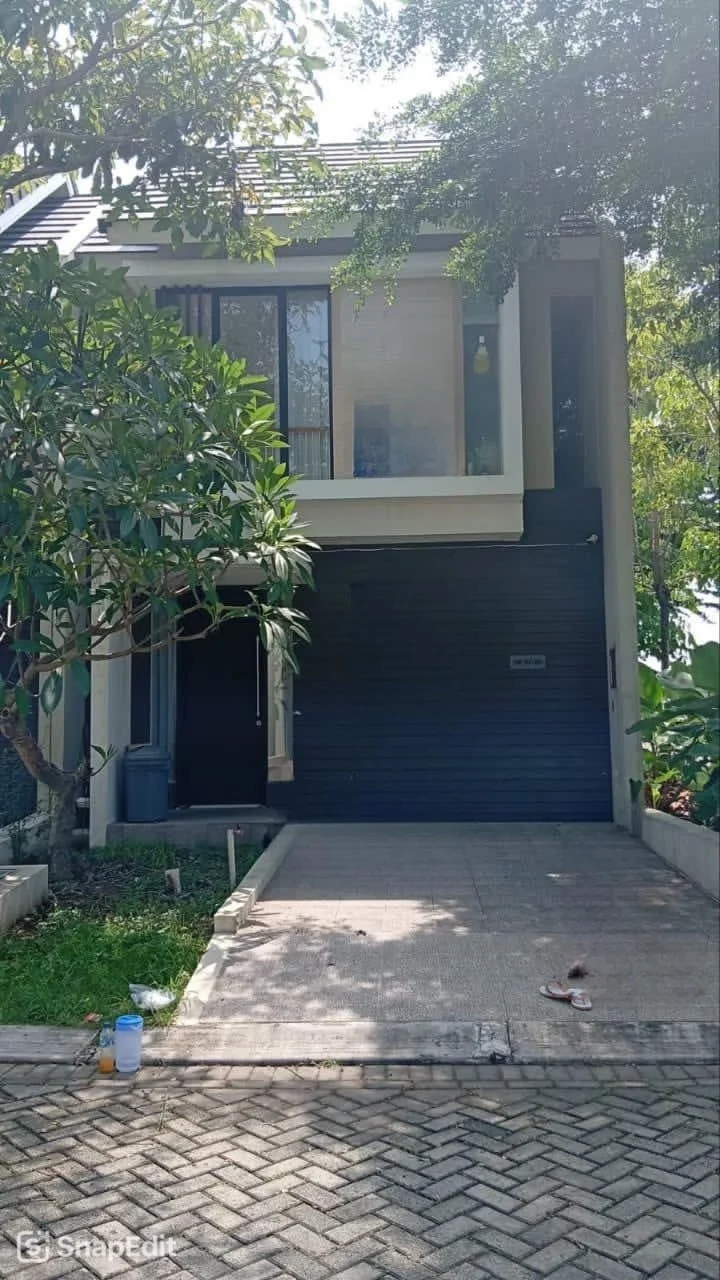 *Dijual Rumah Northwest Lake Citraland Surabaya Barat*