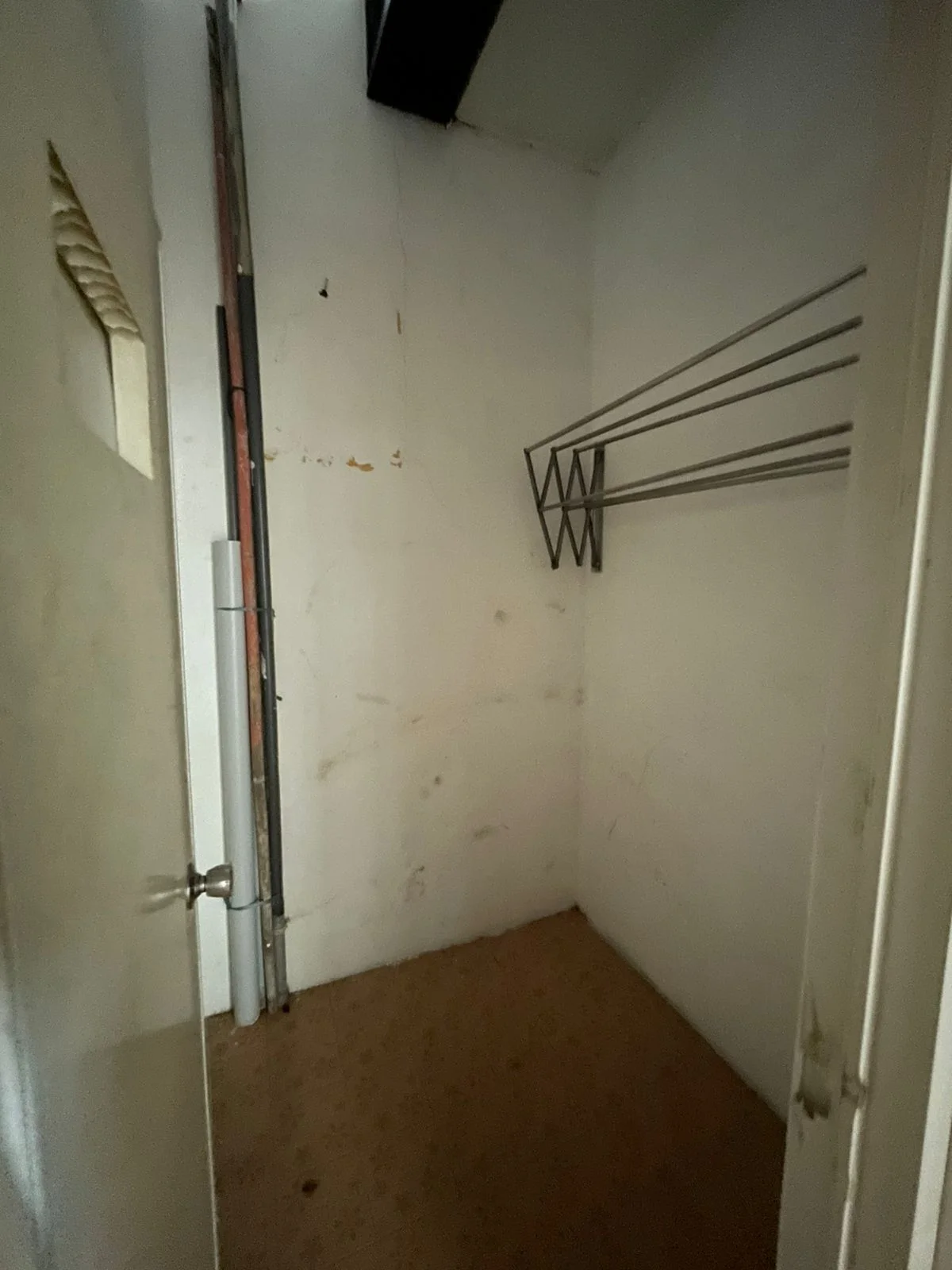 Dijual Rumah 1 Lantai Lokasi Strategis di Sukolilo Dian Regency Surabaya Timur - Thumbnail 5