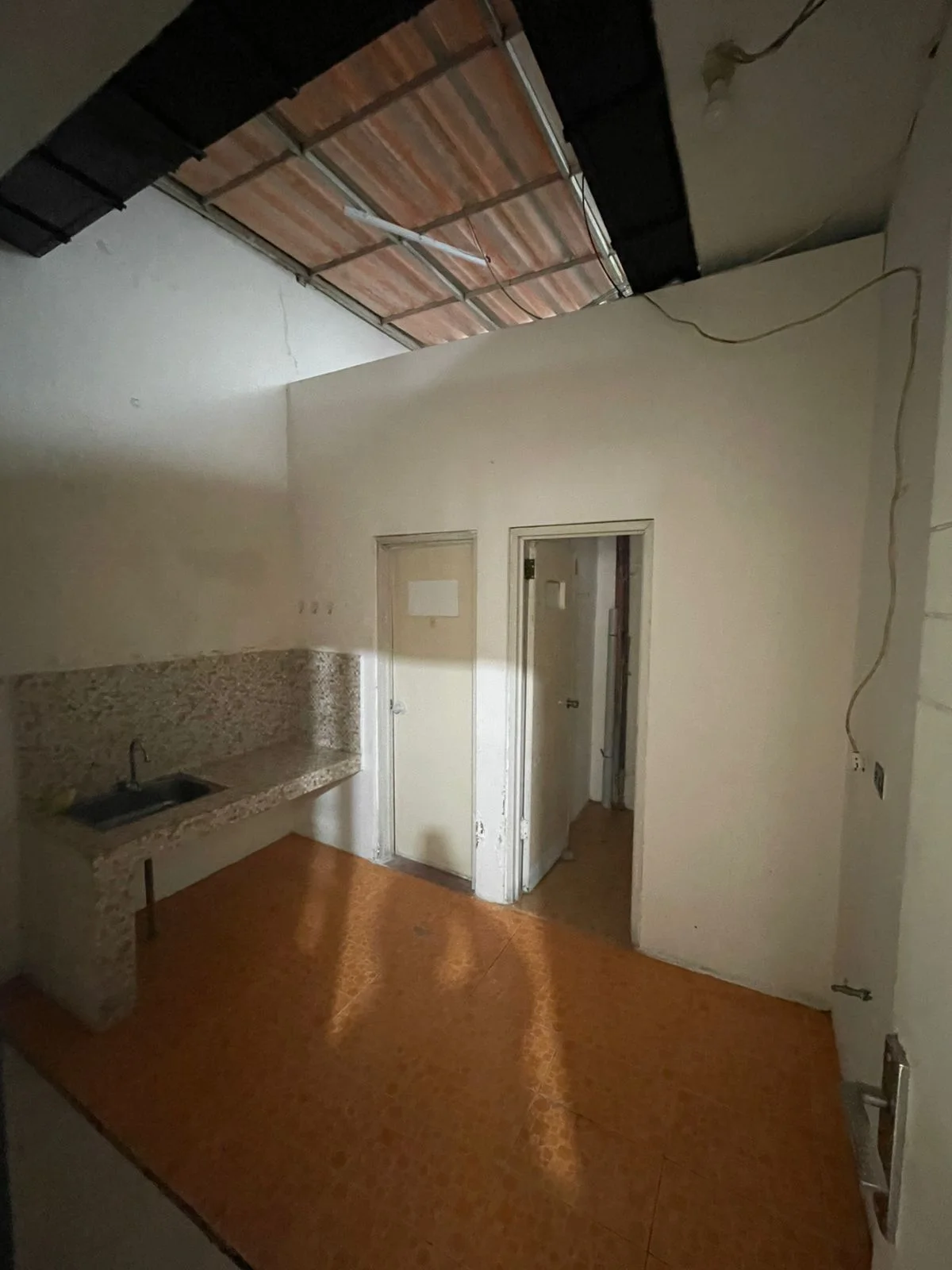 Dijual Rumah 1 Lantai Lokasi Strategis di Sukolilo Dian Regency Surabaya Timur - Thumbnail 8