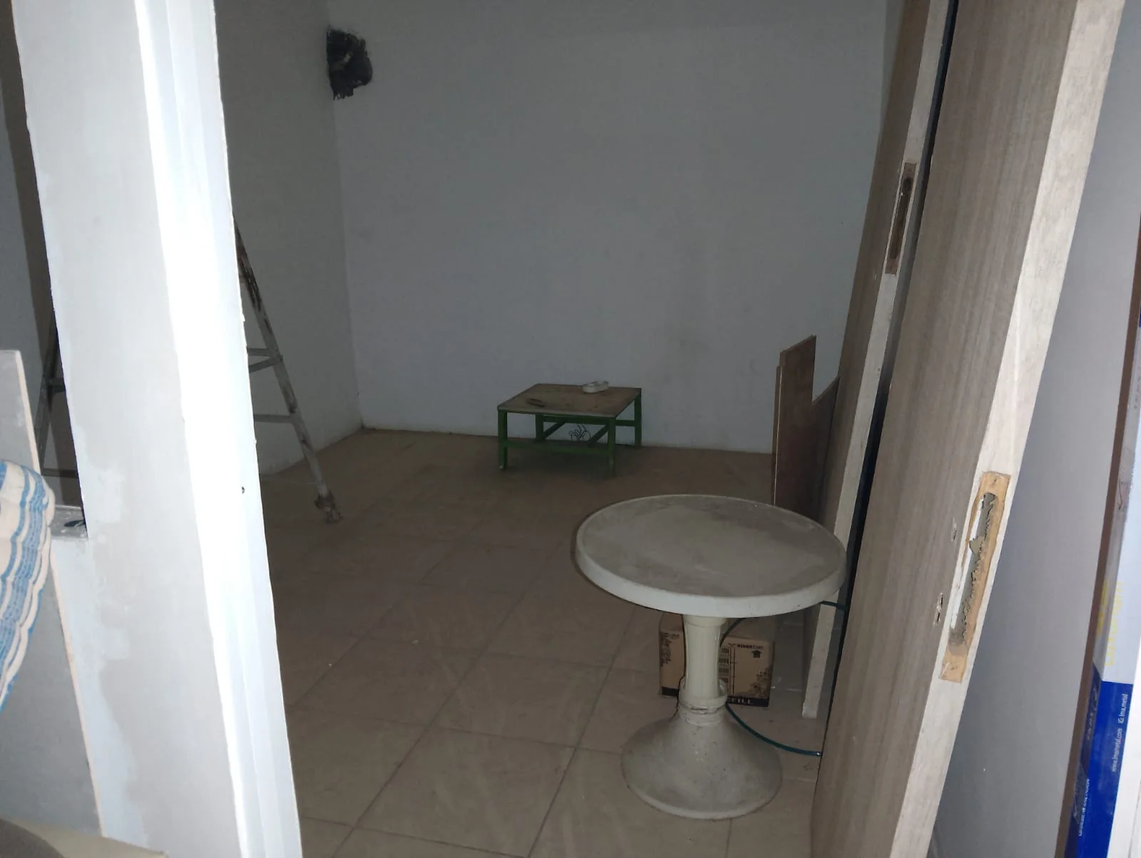 Dijual Rumah Kost 3 Lantai Strategis di Perumahan Gunung Sari Indah Surabaya Selatan - Thumbnail 8