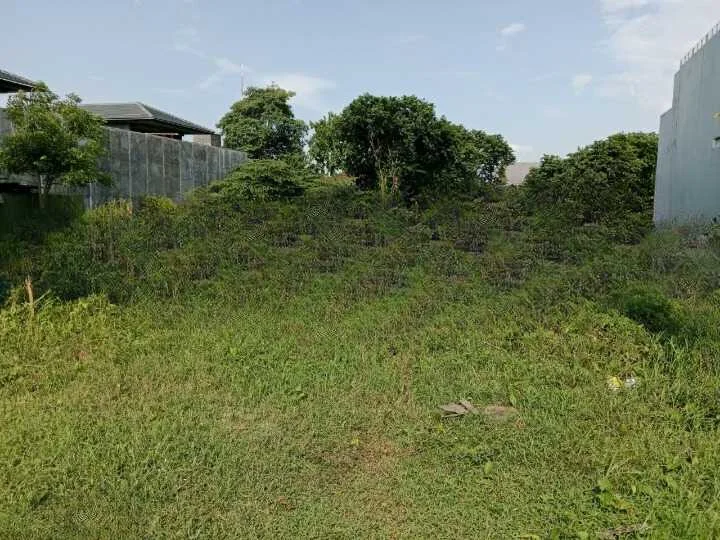 Dijual Tanah Kavling Eksklusif dan Luas di Teluk Golf Surabaya Barat