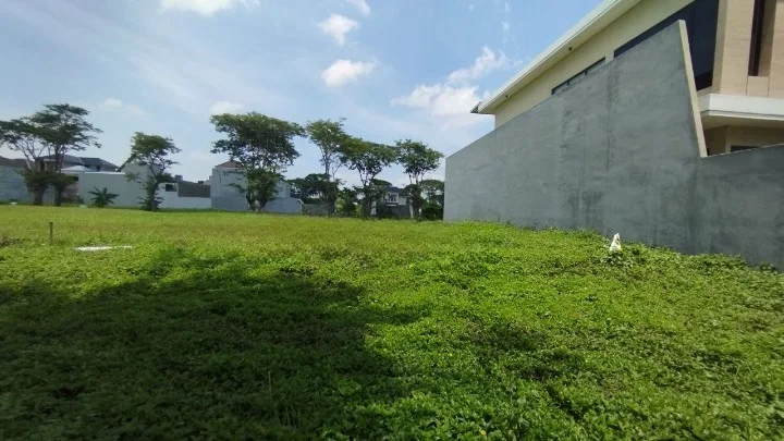 Dijual Tanah Luas Strategis di Bukit Golf Mediterania Citraland Surabaya Barat