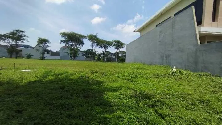 Dijual Tanah Luas Strategis di Bukit Golf Mediterania Citraland Surabaya Barat
