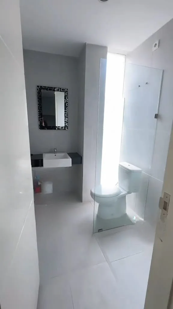 Dijual Rumah Bagus Full Furnish di Northwest Citraland Surabaya Barat - Thumbnail 4