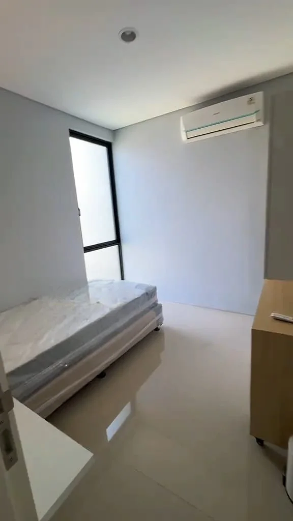 Dijual Rumah Bagus Full Furnish di Northwest Citraland Surabaya Barat - Thumbnail 5