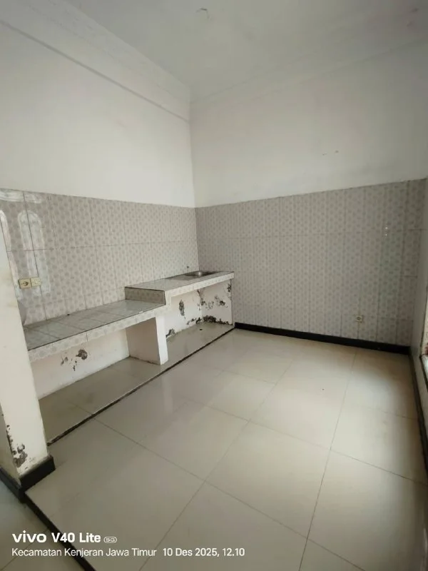 Dijual Rumah Nyaman Strategis di Jalan Kedinding Lor Surabaya Utara - Thumbnail 6