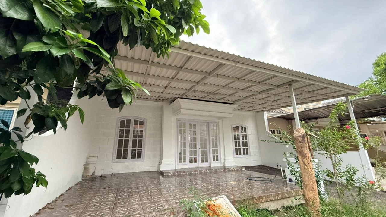 Dijual Rumah Strategis di Palma Classica Citraland Surabaya Barat - Thumbnail 2